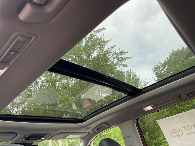 new 2025 Toyota Grand Highlander car, priced at $48,883