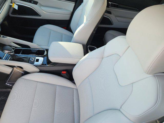 new 2025 Kia Telluride car, priced at $43,192
