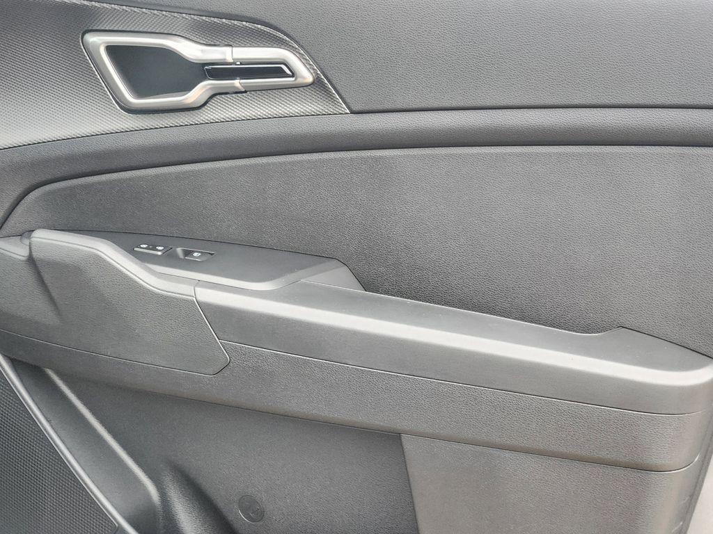 new 2025 Kia Sportage Hybrid car, priced at $29,468