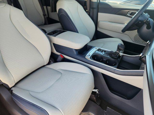 new 2025 Kia Carnival car, priced at $52,821