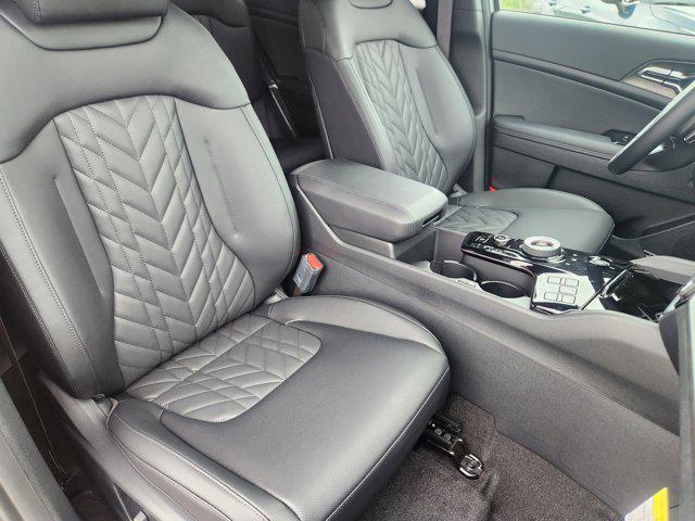 new 2025 Kia Sportage car, priced at $43,309