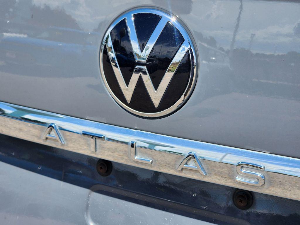 used 2021 Volkswagen Atlas Cross Sport car, priced at $22,201