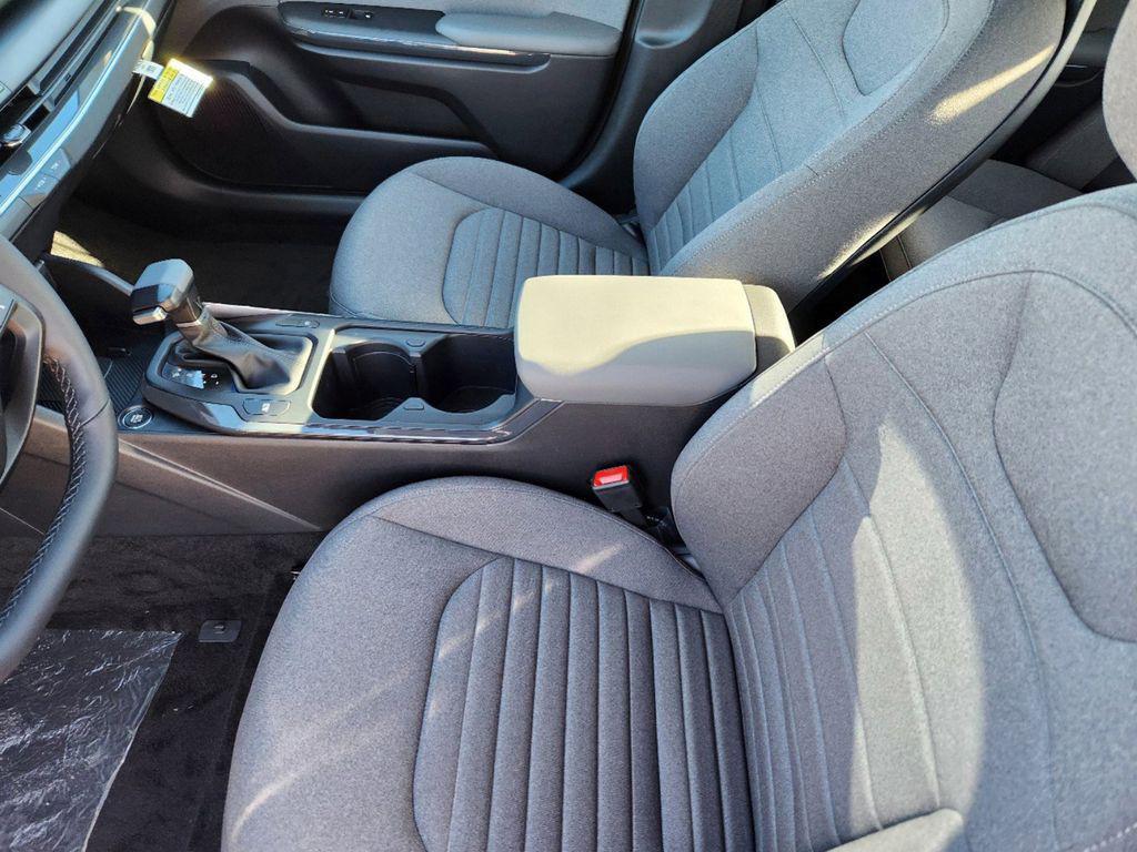 new 2025 Kia K4 car, priced at $24,103