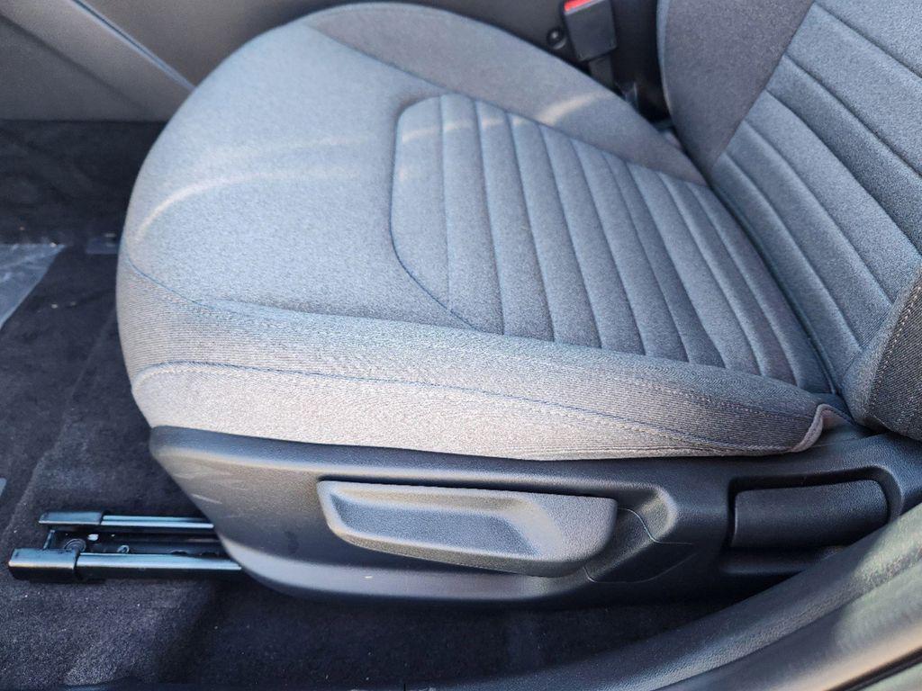 new 2025 Kia K4 car, priced at $24,103