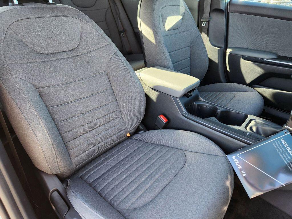 new 2025 Kia K4 car, priced at $24,103