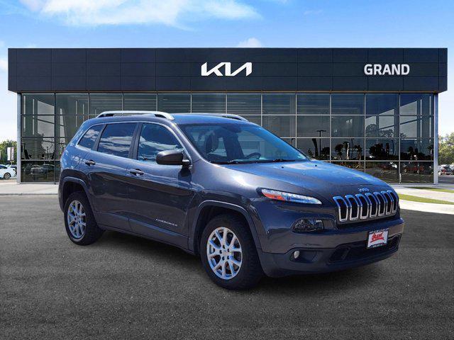 used 2015 Jeep Cherokee car, priced at $10,687