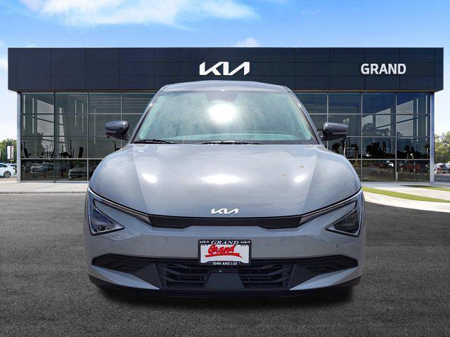 new 2025 Kia EV6 car, priced at $51,779