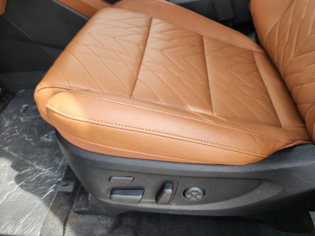 new 2025 Kia Telluride car, priced at $54,842