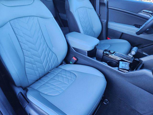 new 2025 Kia Sportage car, priced at $35,122