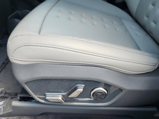 new 2026 Kia EV9 car, priced at $60,208