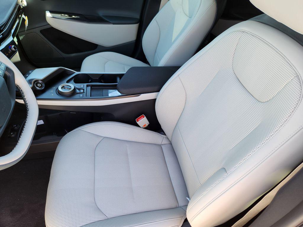 new 2025 Kia EV6 car, priced at $47,159