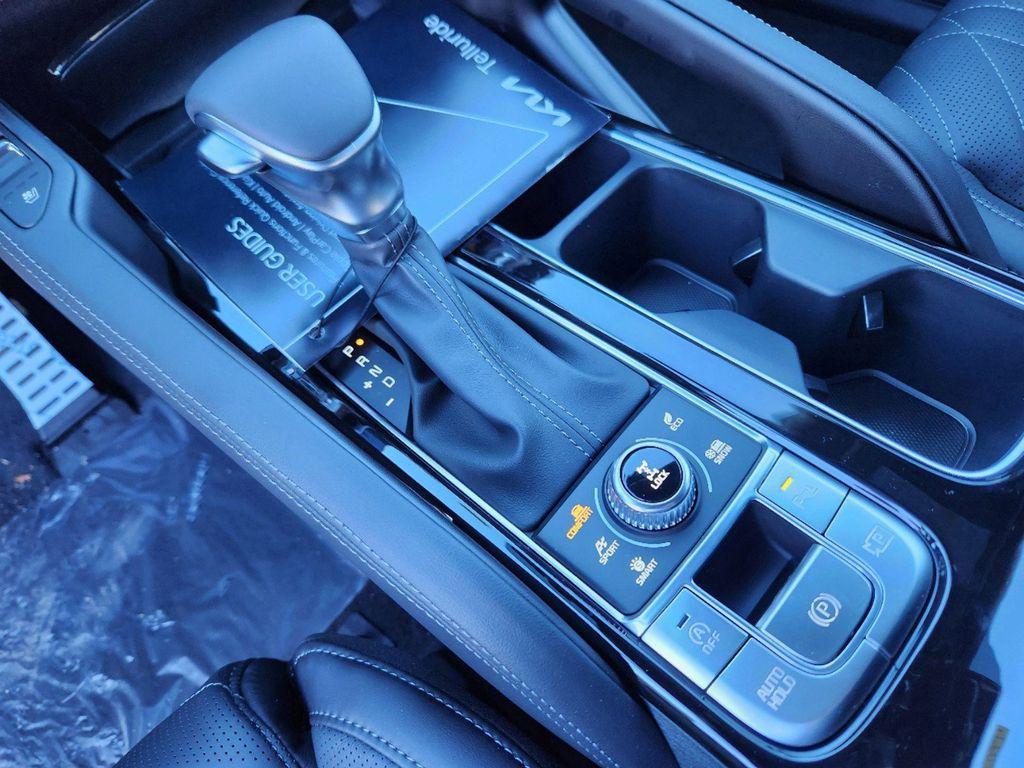 new 2025 Kia Telluride car, priced at $53,659