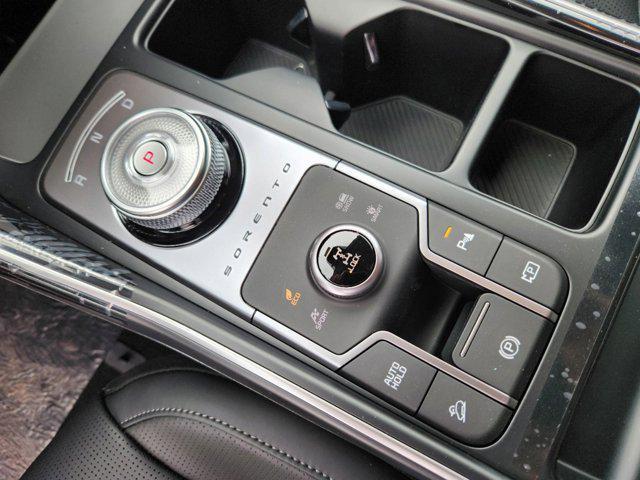 new 2025 Kia Sorento Hybrid car, priced at $40,924