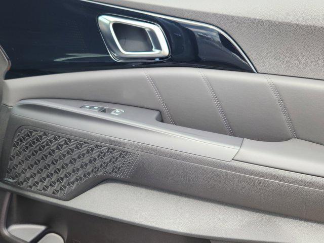 new 2025 Kia Carnival Hybrid car, priced at $54,263
