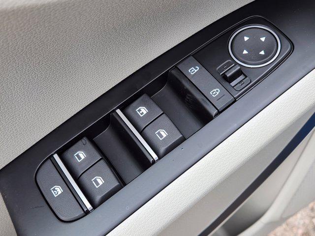 new 2025 Kia Soul car, priced at $25,541