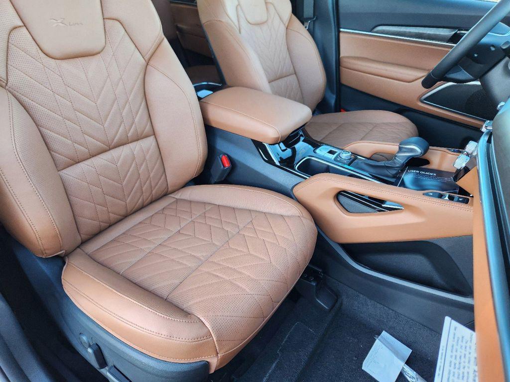 new 2025 Kia Telluride car, priced at $47,654