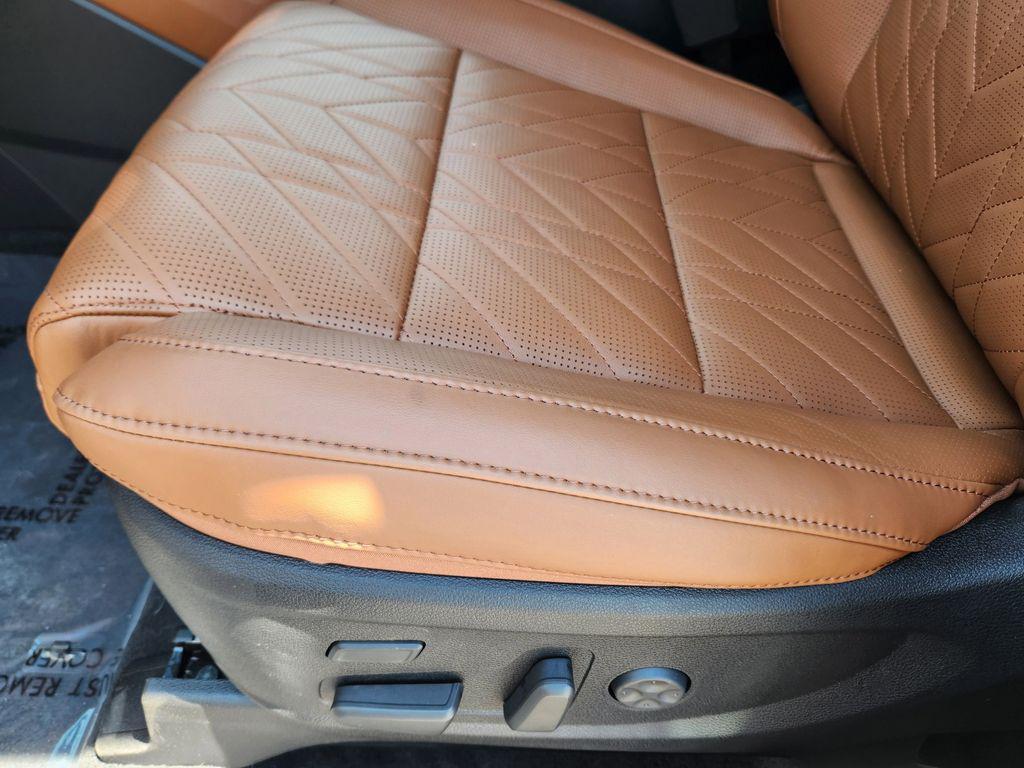 new 2025 Kia Telluride car, priced at $54,602