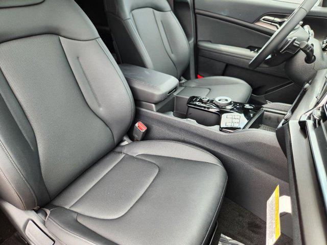 new 2025 Kia Sportage Hybrid car, priced at $35,739