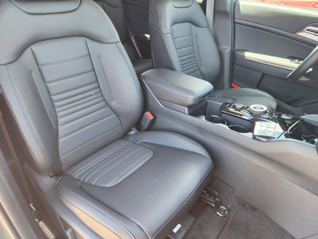 new 2025 Kia Sportage Hybrid car, priced at $39,929