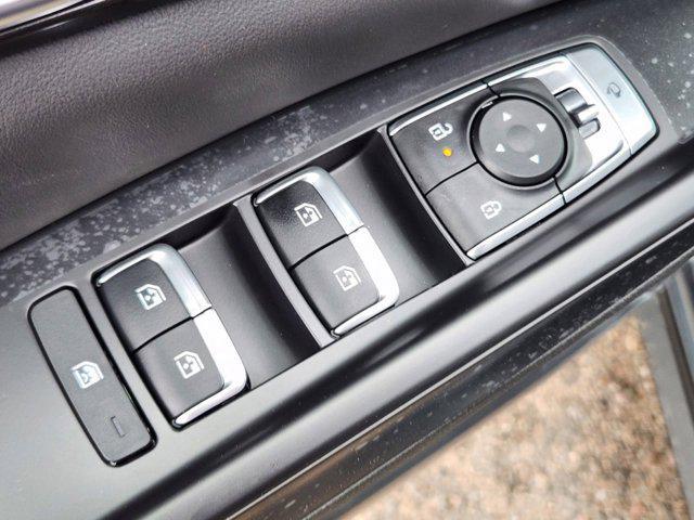 new 2026 Kia Carnival Hybrid car, priced at $49,050