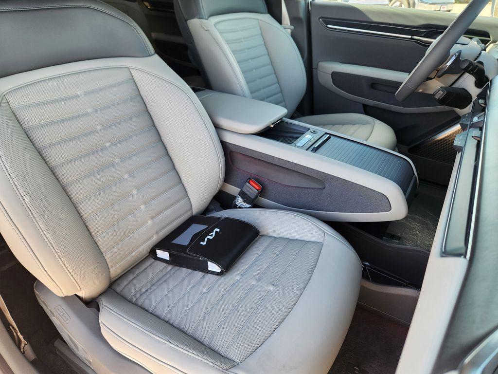 new 2026 Kia EV9 car, priced at $60,535
