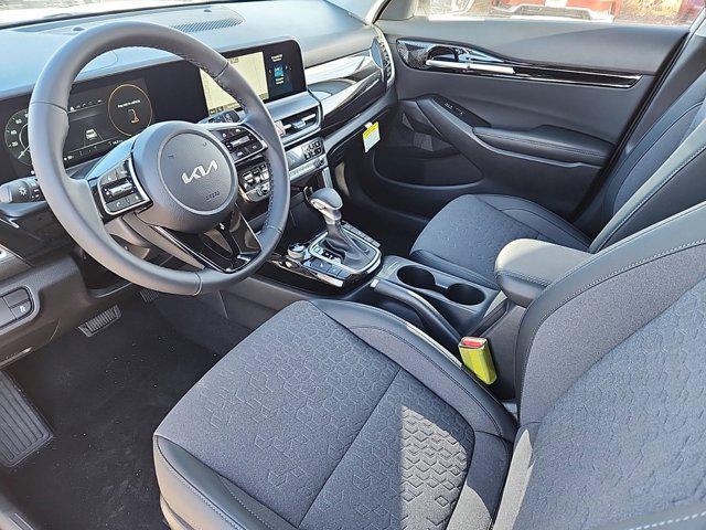 new 2025 Kia Seltos car, priced at $28,975