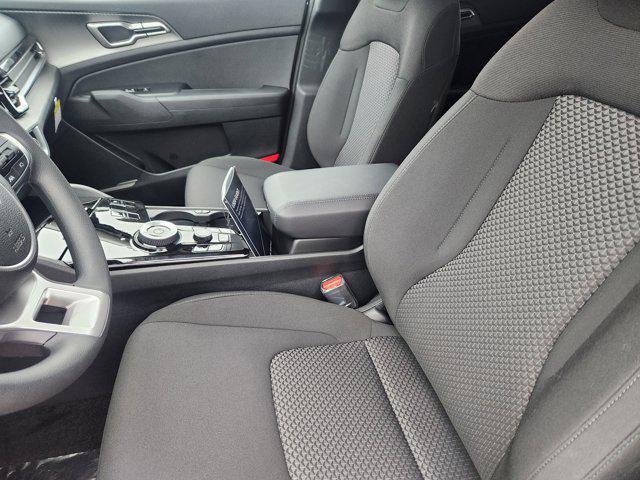 new 2025 Kia Sportage Hybrid car, priced at $31,568