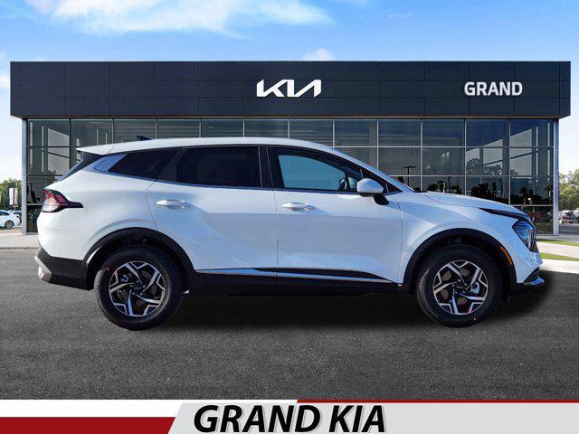 new 2025 Kia Sportage car, priced at $31,093