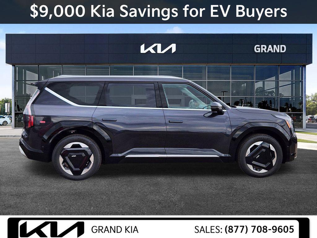 new 2026 Kia EV9 car, priced at $61,136