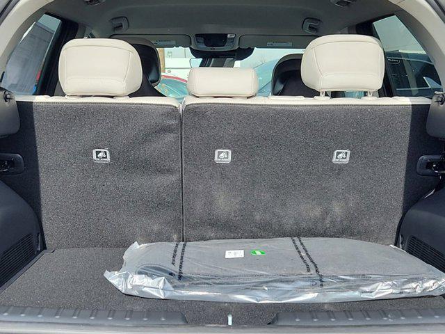 new 2025 Kia Niro car, priced at $31,198