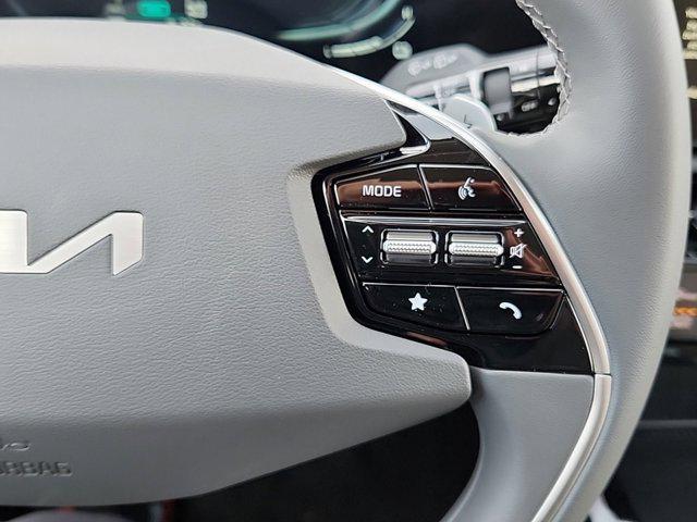 new 2025 Kia Niro car, priced at $31,198