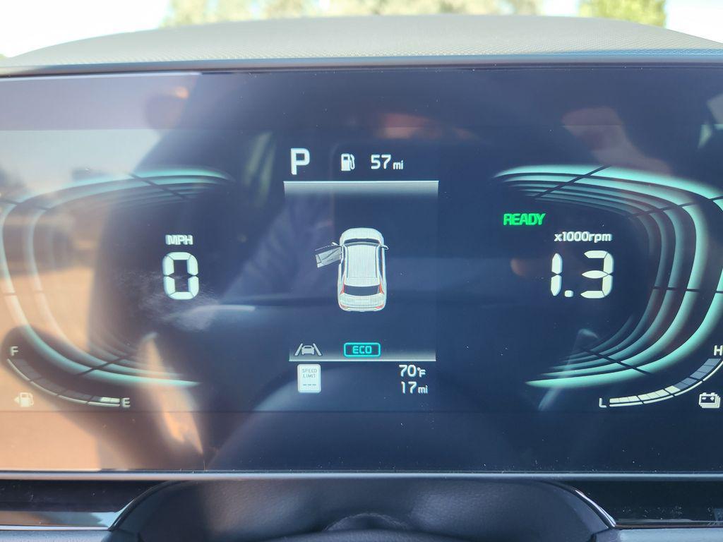 new 2025 Kia Niro car, priced at $27,995