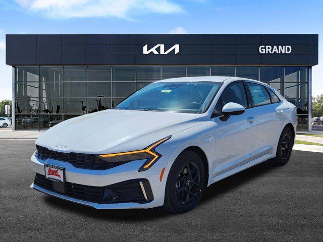 new 2025 Kia K5 car, priced at $28,518