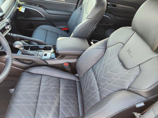new 2025 Kia Telluride car, priced at $53,385