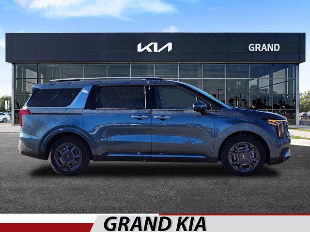 new 2026 Kia Carnival Hybrid car, priced at $48,598