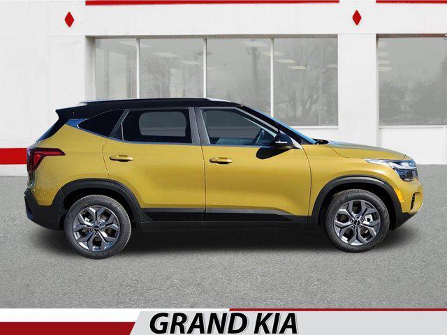 new 2024 Kia Seltos car, priced at $27,827