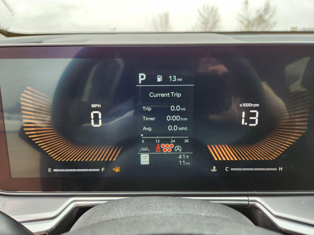 new 2025 Kia Sorento car, priced at $33,779