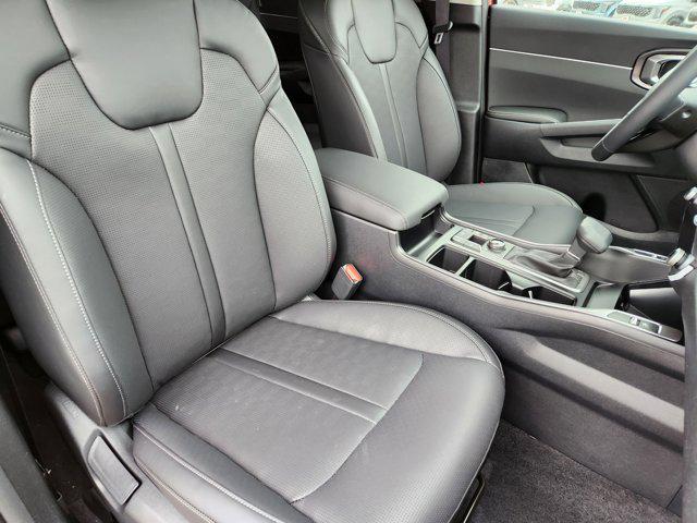 new 2025 Kia Sorento car, priced at $35,659