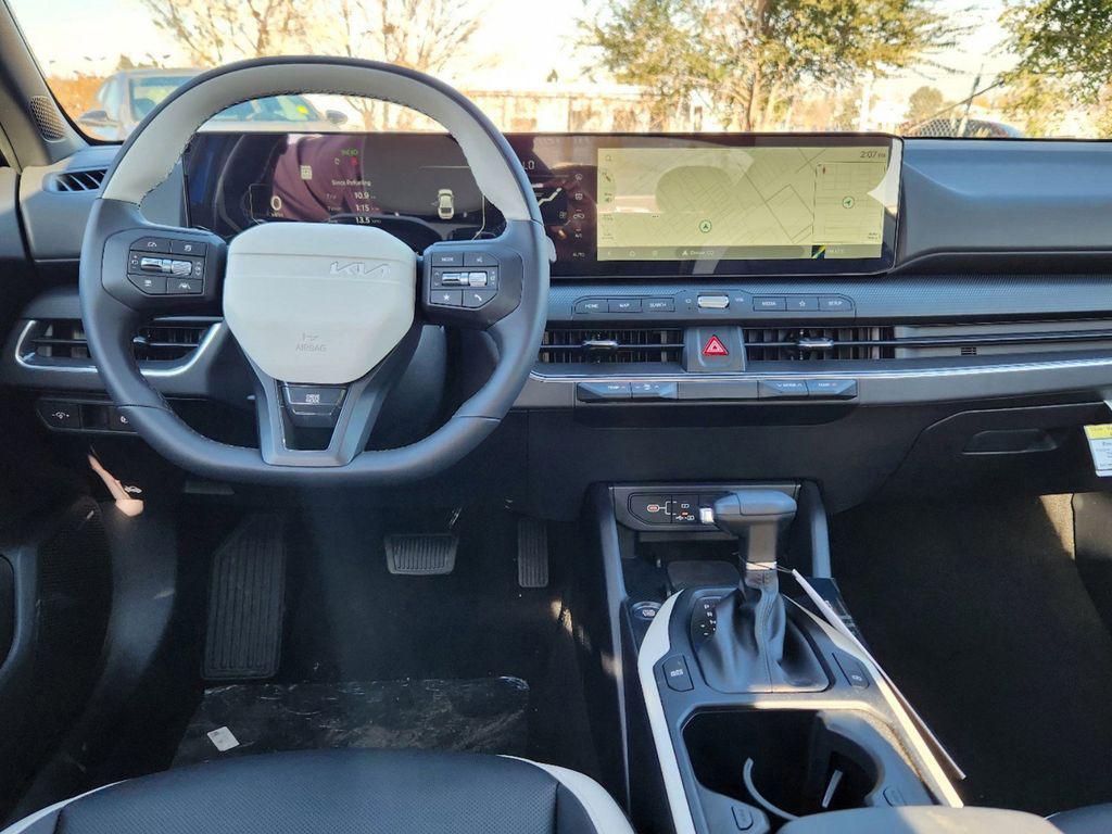 new 2025 Kia K4 car, priced at $28,042