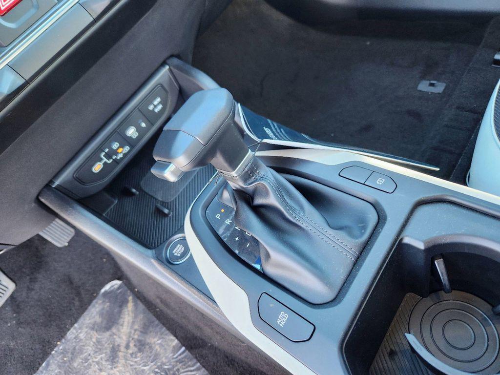 new 2025 Kia K4 car, priced at $28,042