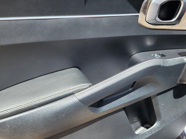 used 2022 Kia Sorento car, priced at $26,201