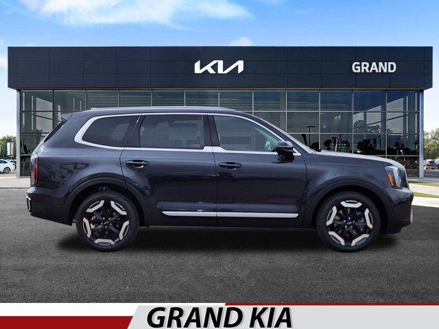 new 2025 Kia Telluride car, priced at $44,560