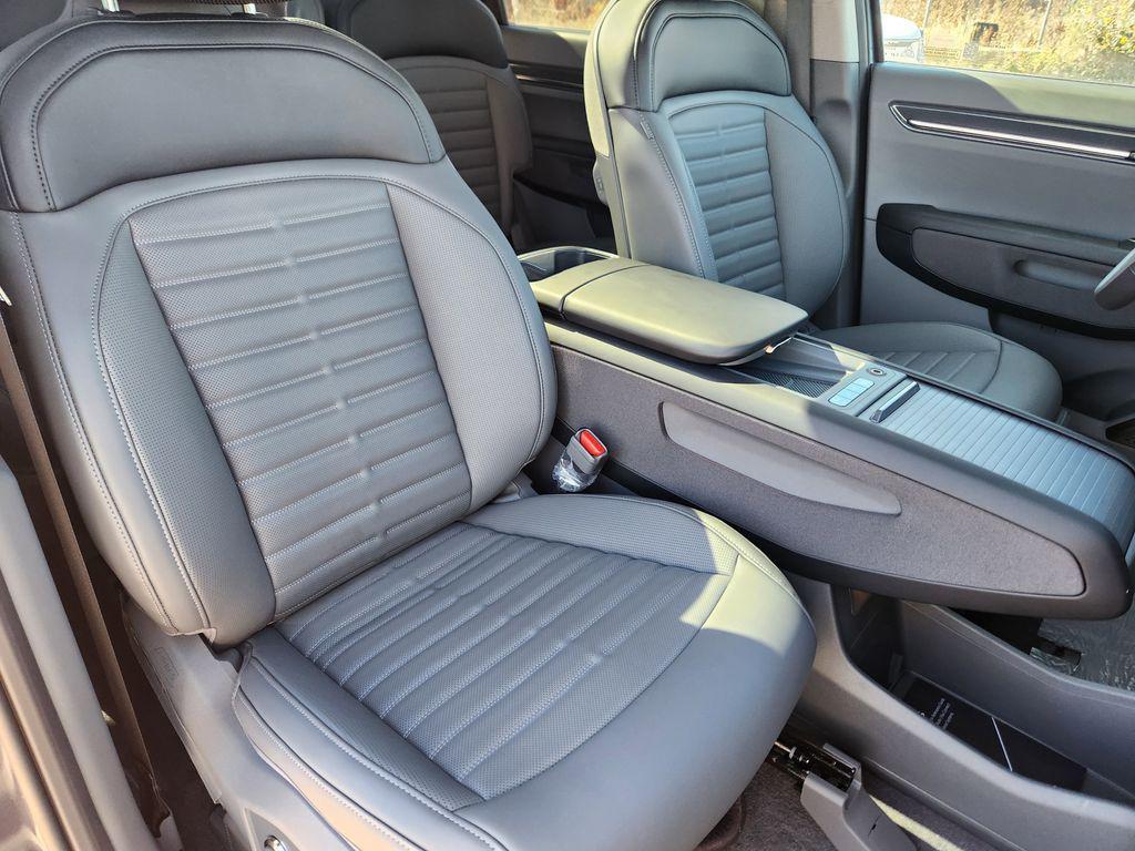 new 2026 Kia EV9 car, priced at $59,711