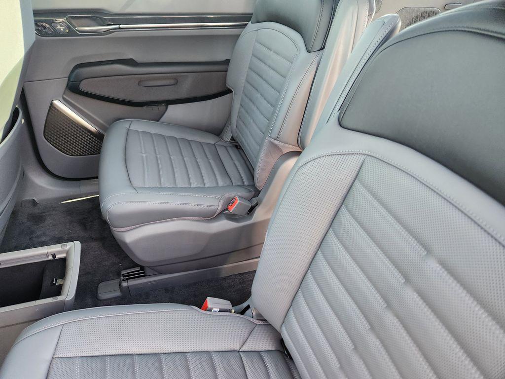 new 2026 Kia EV9 car, priced at $59,711
