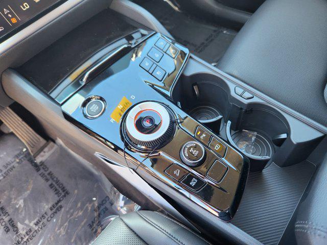 new 2025 Kia Sportage Hybrid car, priced at $39,604