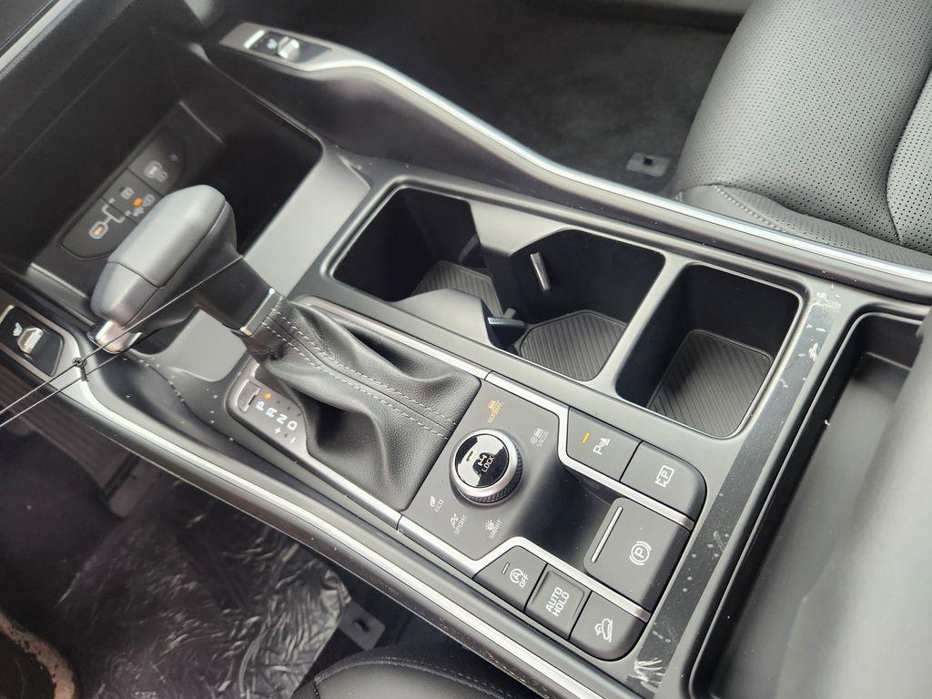 new 2025 Kia Sorento car, priced at $37,717