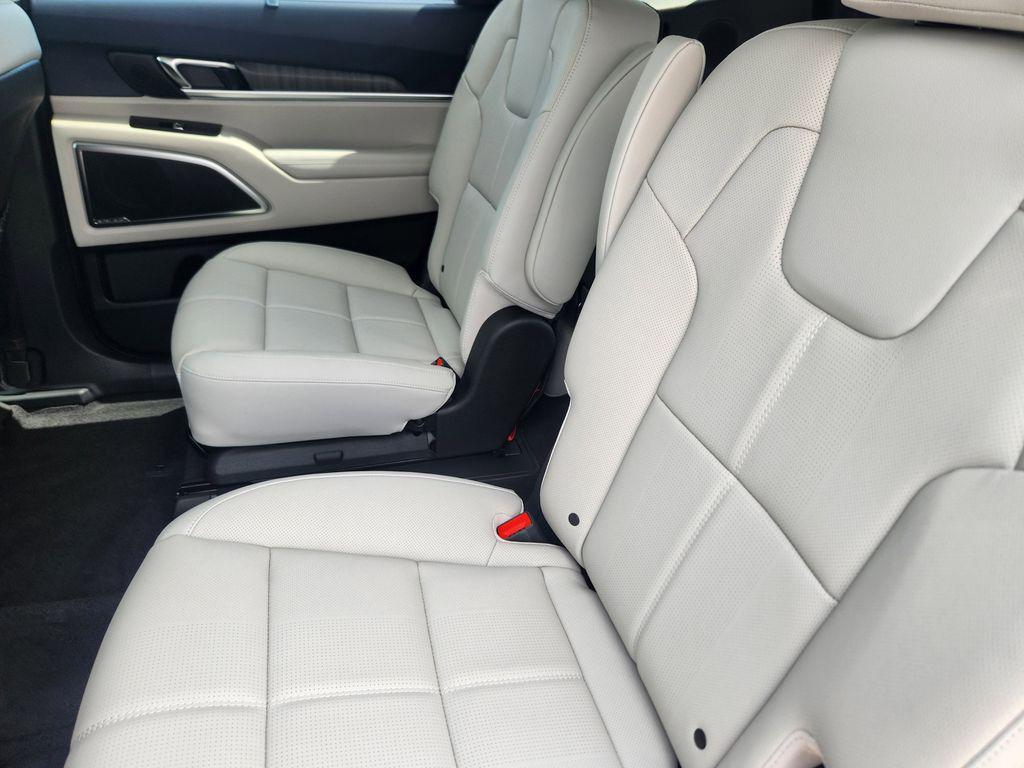 new 2025 Kia Telluride car, priced at $47,579