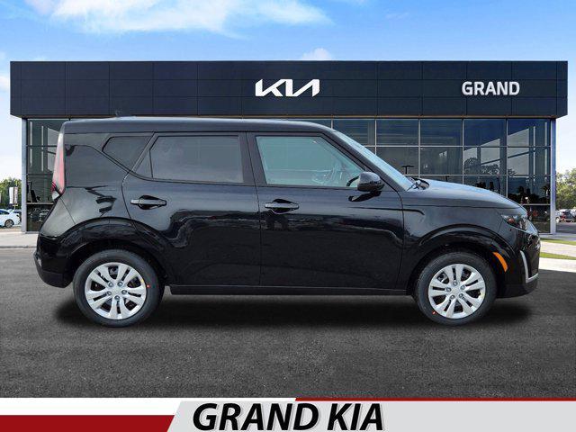 new 2025 Kia Soul car, priced at $21,375