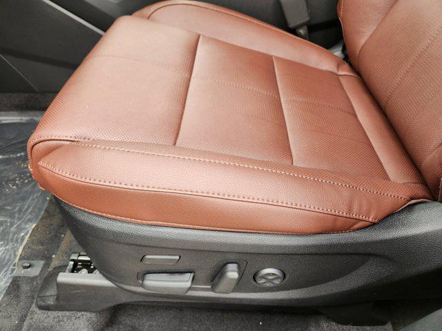 new 2025 Kia Telluride car, priced at $48,679