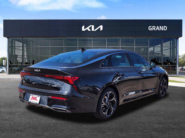 new 2025 Kia K5 car, priced at $29,142